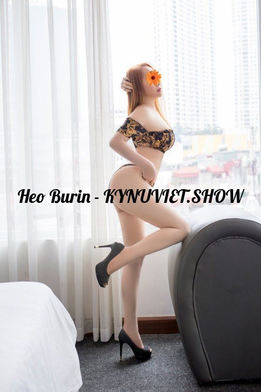 thu-phuong-nu-cuoi-loi-cuon-body-san-chac-va-ve-dep-goi-cam-2073043-original.jpg